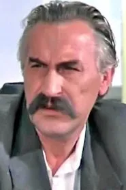 Retrato de Konstiantin Artyomenko