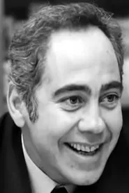 Retrato de Kostas Naos