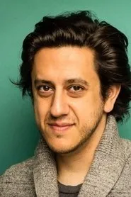 Kris Siddiqi en Making Scents of Love