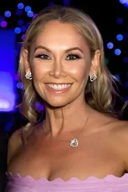 Kym Johnson en Hunting Housewives