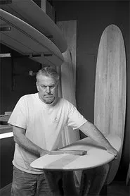 Retrato de Lance Carson