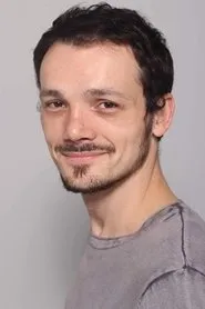 Retrato de Laur Dragan