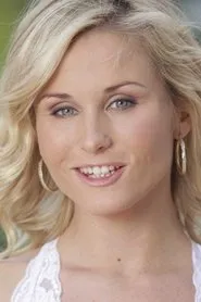 Laura Crystal en Blood Countess 2: The Awakening