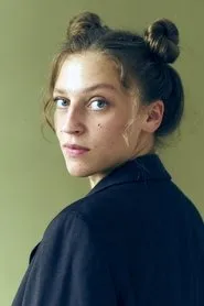 Laura-Sophie Warachewicz en Balconies