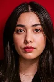 Foto de Lauren Young como Sunny Rose Buenaventura
