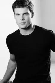 Lawrence Jacob Milman en This Town's Called Crash