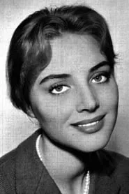 Leonora Ruffo en Hércules en el centro de la Tierra