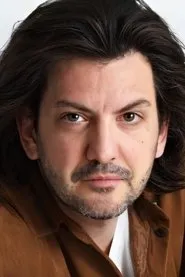 Retrato de Levent Akkök