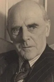 Foto de Lewis Casson interpretando a John Mallory en Calling the Tune