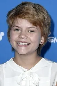 Foto de Lia McHugh como Jessica