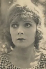 Lillian Biron en Fireman, Save My Gal!