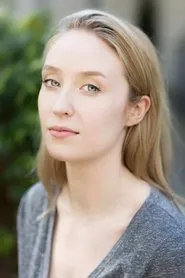 Lily Loveless en Fear of Water