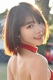 Lin Min-Chen en Table for Six 2