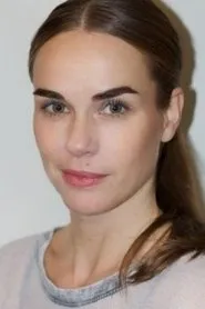 Lina Englund en Storm (La tormenta)