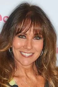Foto de Linda Lusardi interpretando a Louise Bayliss en The Zero Imperative