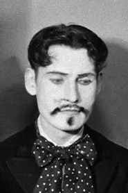 Lionel Millard en The Man with the Flower in His Mouth