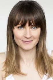 Foto de Lisa Stökke como Sissel