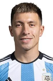 Lisandro Martínez en Alta en el cielo