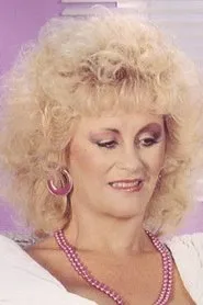 Lotta Topp en Big Top Caberet