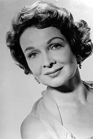 Louise Arthur en Roar of the Crowd