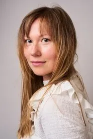 Retrato de Louise Kim Salter