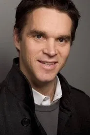 Luc Robitaille en Red Alert: Hockeytown 3: 2002 Stanley Cup Champion Detroit Red Wings
