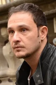 Retrato de Luca Gallone