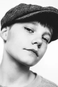Lucas Herzog en Max und die wilde 7 - Die Geister-Oma