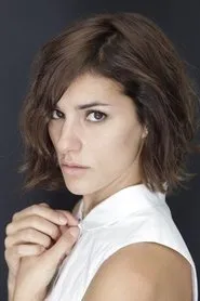 Lucile de San José en C'est fini avec Loïc