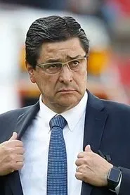 Retrato de Luis Fernando Tena