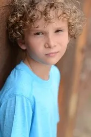 Luke Loveless en Love at the Shore