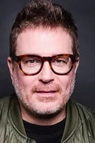 Retrato de Luke Scott