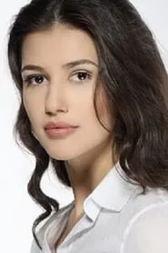 Retrato de Mădălina Bellariu Ion