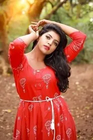 Madhuri Pawar en London Misal