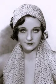 Mae Madison en The Mouthpiece