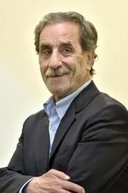 Retrato de Mahmoud Basiri