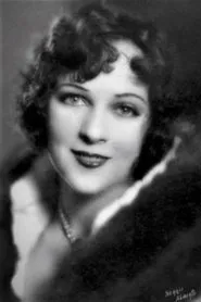 Majel Coleman en Corporal Kate