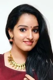 Malavika Menon en Vethu Vettu