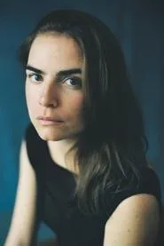Manon Gaurin en Le Dirlo: Lucie