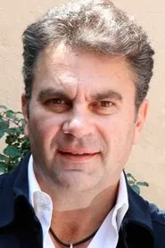 Foto de Manuel Mijares como Self
