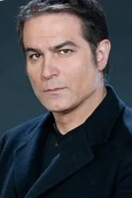 Marco Uriel en Patricia, Una Pasion Escondida