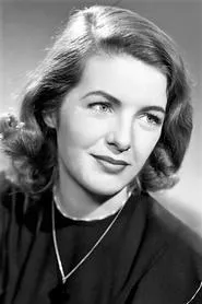 Margot Stevenson en Smashing the Money Ring