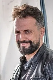Retrato de Marián Čekovský