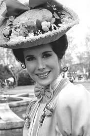 Marianne McAndrew en Hello, Dolly!