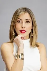 Foto de Marianne Schaller interpretando a Patricia en No andaba muerto, estaba de parranda