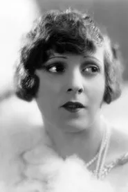 Marietta Millner en We're All Gamblers
