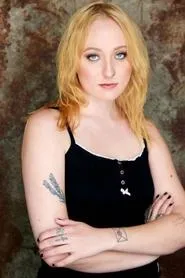 Retrato de Marika Rose Sayers