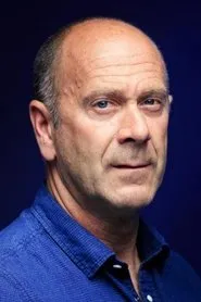 Retrato de Mario Cyr