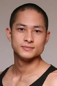 Mark Luu en El caballero de las sombras