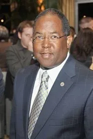 Retrato de Mark Ridley-Thomas
